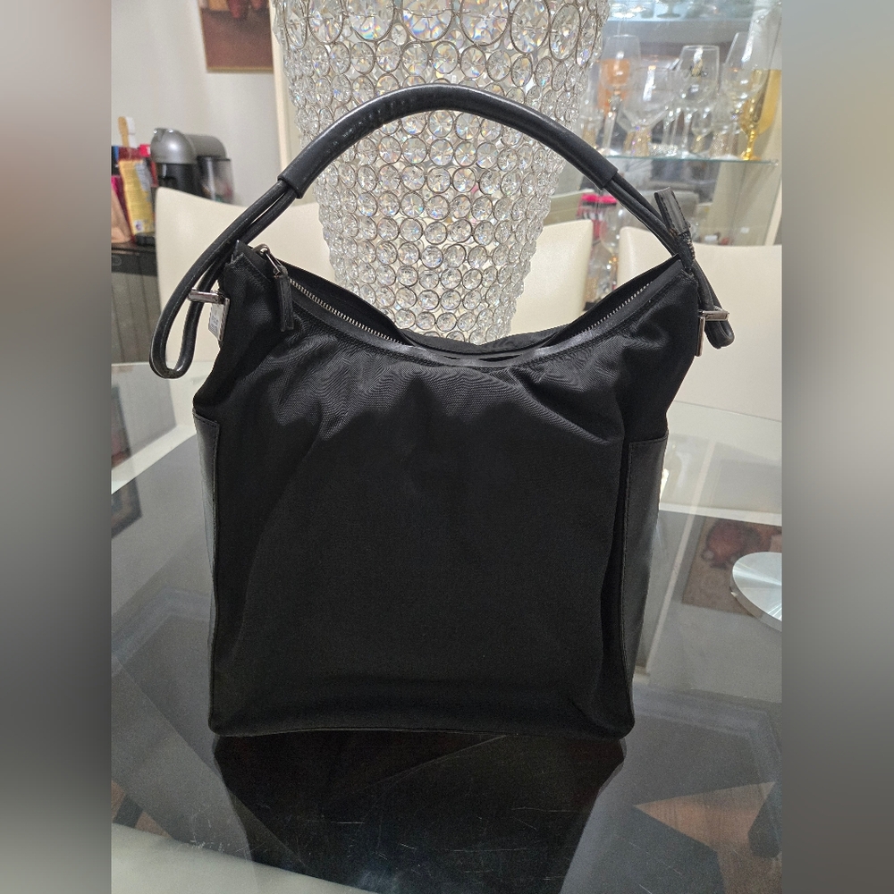 GUCCI Black Shoulder Bag - Picture 3 of 14